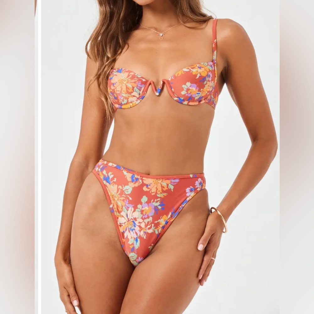 L*Space High Leg High Waist Bikini (2 bottoms M + L + M bikini top)